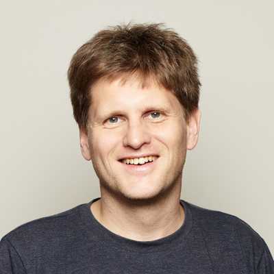 picture of the speaker
